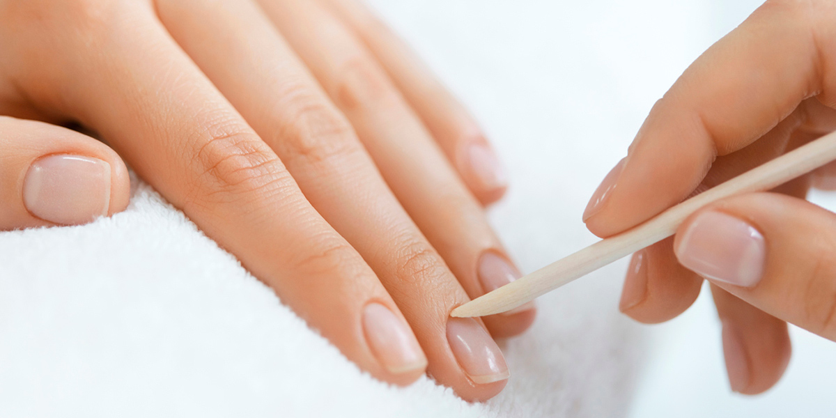 Что делать если у вас сухая кутикула и кожа вокруг ногтей: причины, методы лечения и профилактические меры