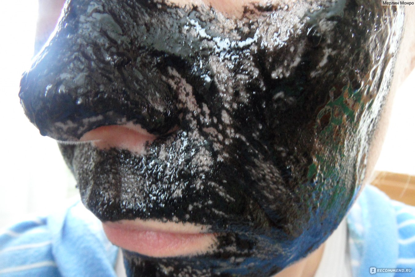 7 способов приготовления черной маски для лица из желатина и активированного угля