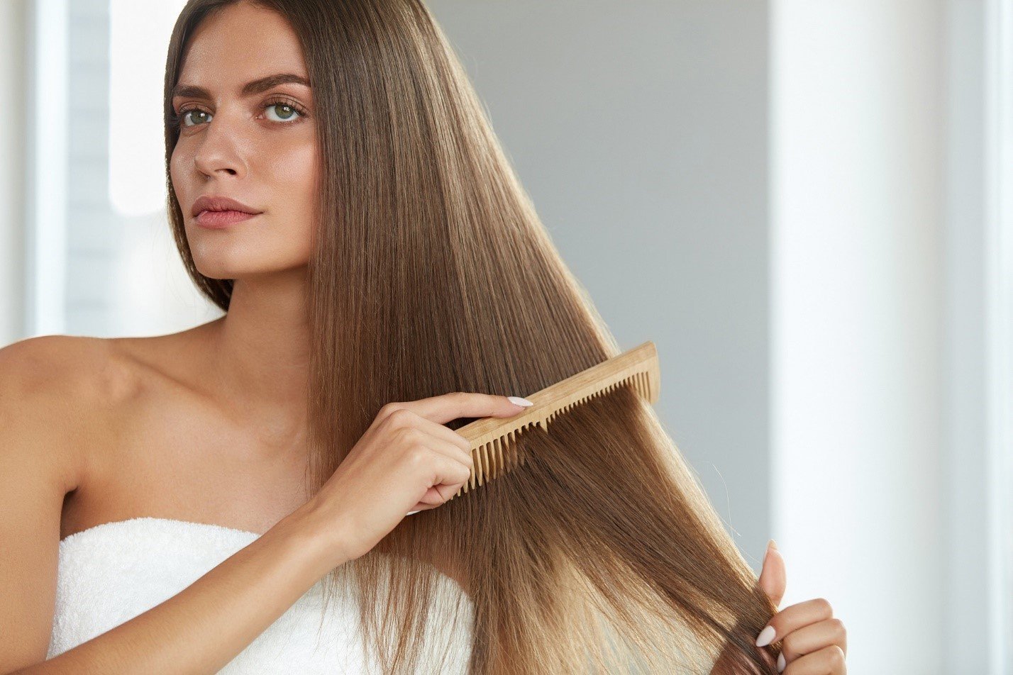 Аромарасчесывание волос: как правильно делать процедуру
