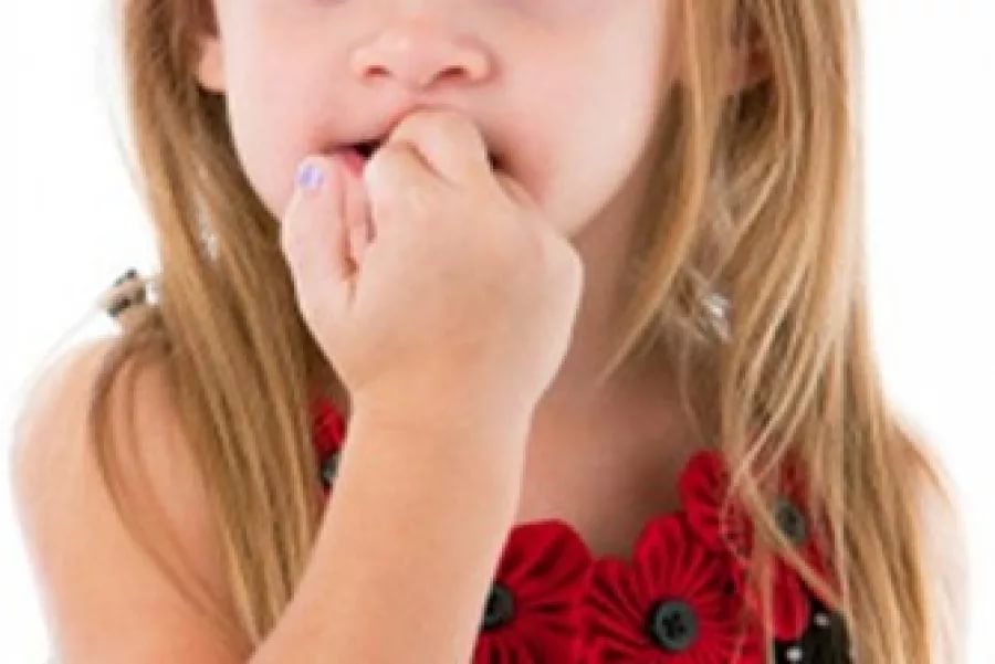 Ребенок 6-8 лет грызет ногти: причины тревожности | красивые ногти - дополнение твоего образа