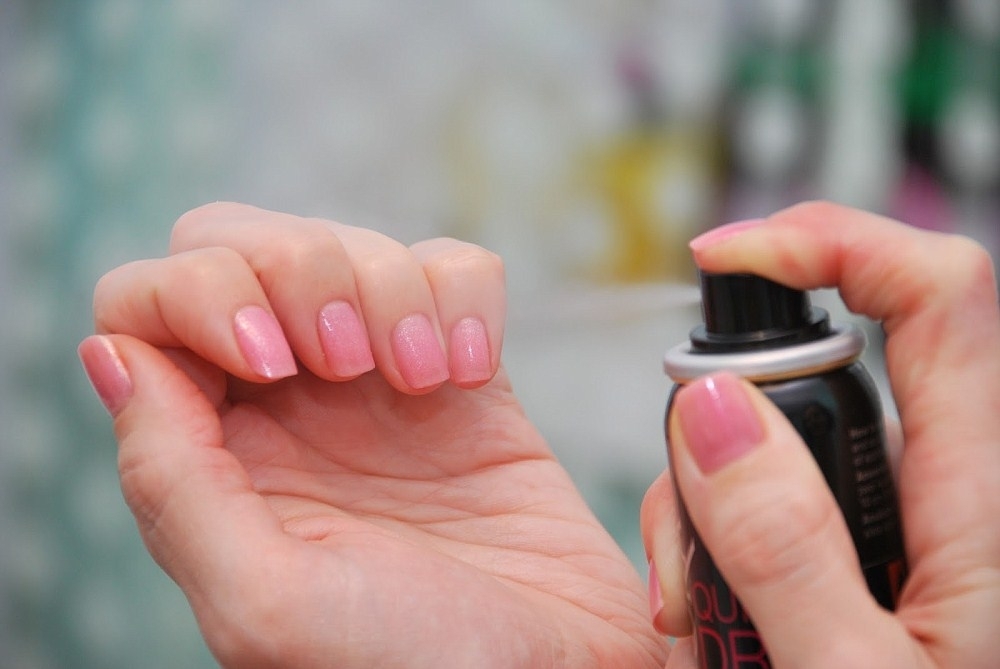 Как быстро высушить лак на ногтях дома? — life-sup.ru