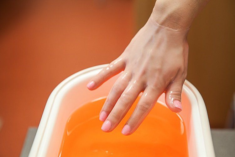 Уход за кожей рук - парафинотерапия в домашних условиях