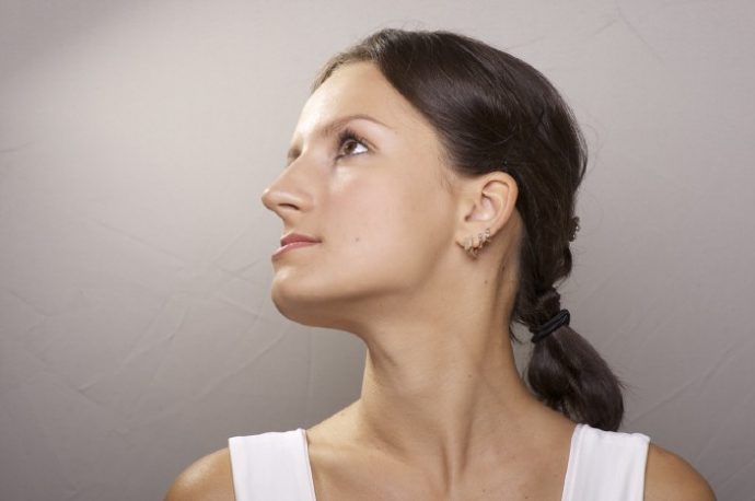 Кольца венеры на шее - как убрать морщины на шее и декольте у косметолога