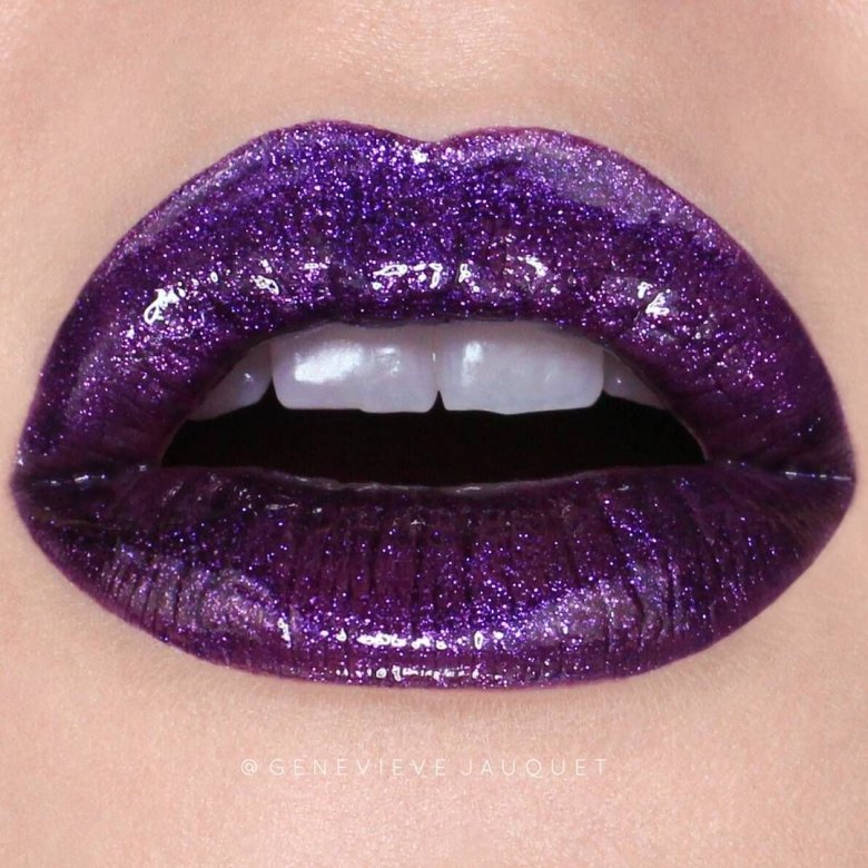 Всем фиолетовые губы: как правильно выбрать и наносить помаду трендового оттенка | super.ua