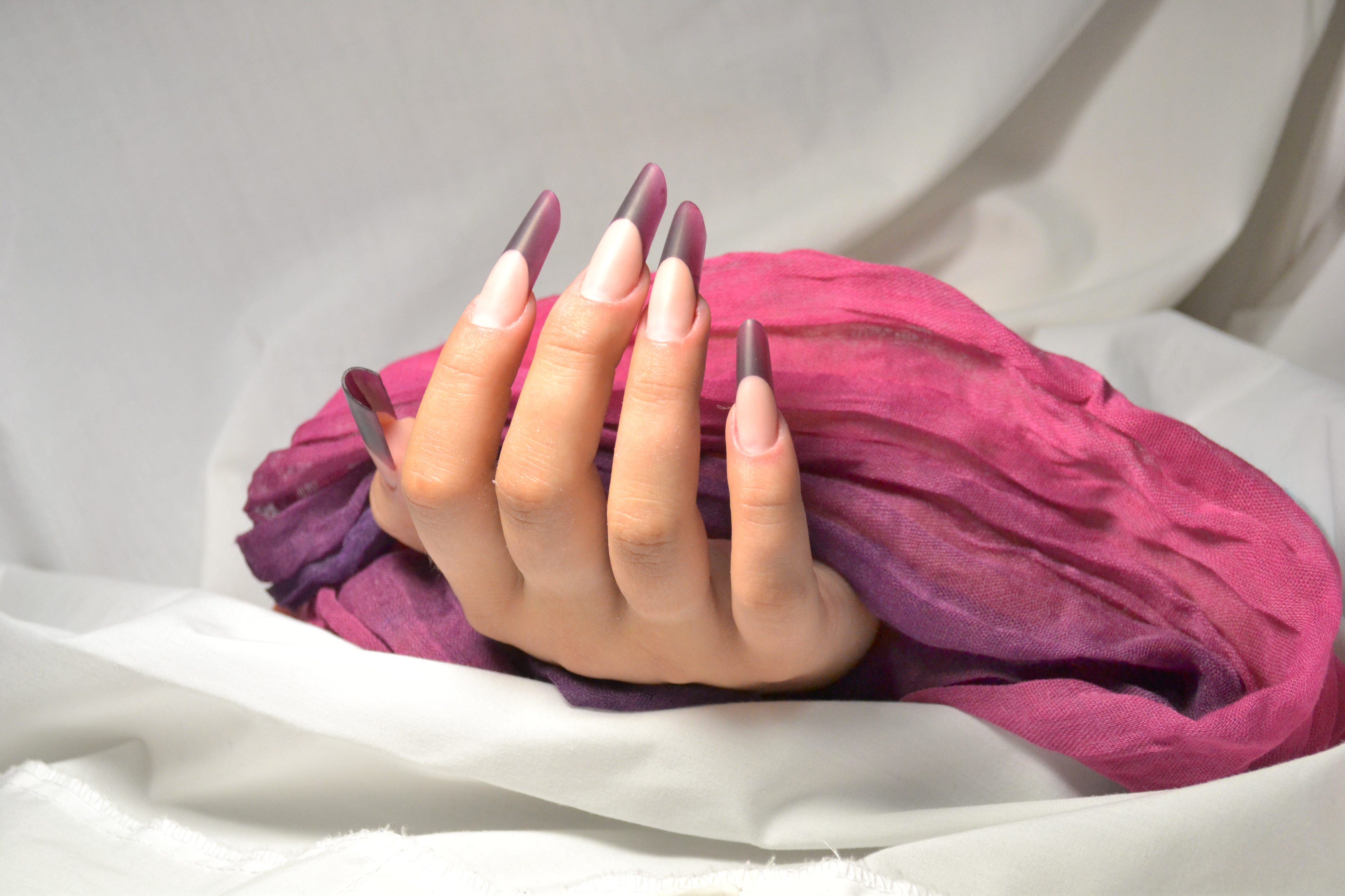 Акриловое моделирование ногтей и дизайн цветными акриловыми пудрами