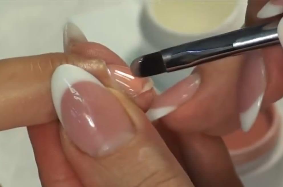 Пошаговое покрытие ногтей биогелем в домашних условиях пошаговая инструкция. как наносить биогель для укрепления ногтей в домашних условиях