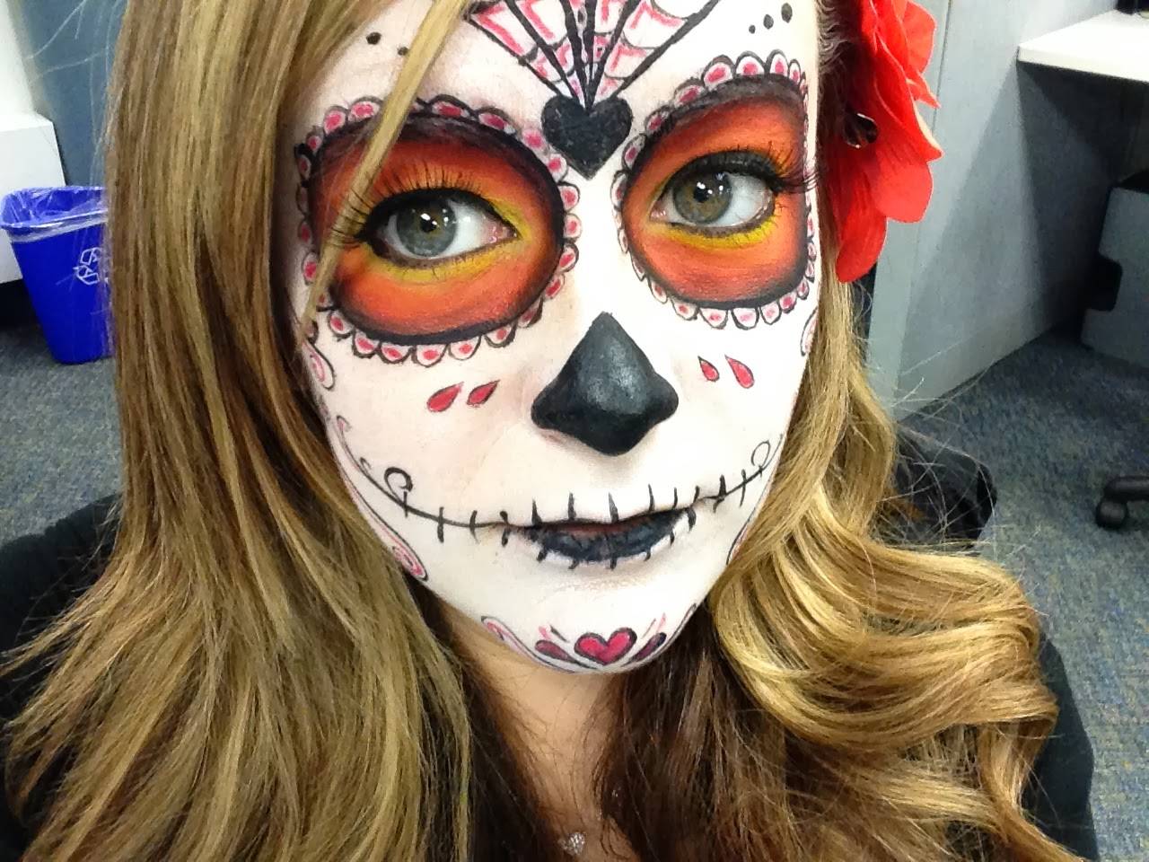 Страшный макияж на хеллоуин: кошка, дьяволица, русалка, как сделать самый страшный образ