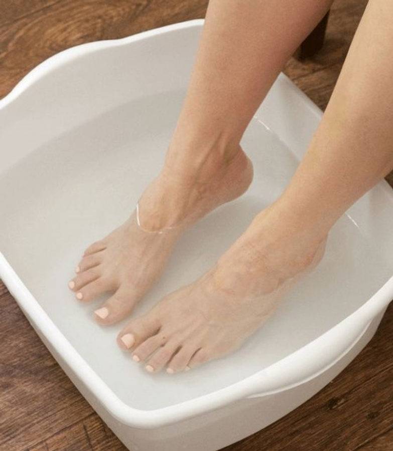 Ванночки при грибке ногтей на ногах - популярные рецепты