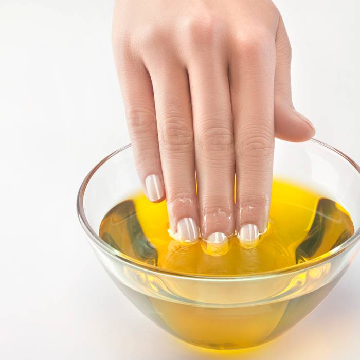 Эфирные масла для ногтей: как использовать их дома