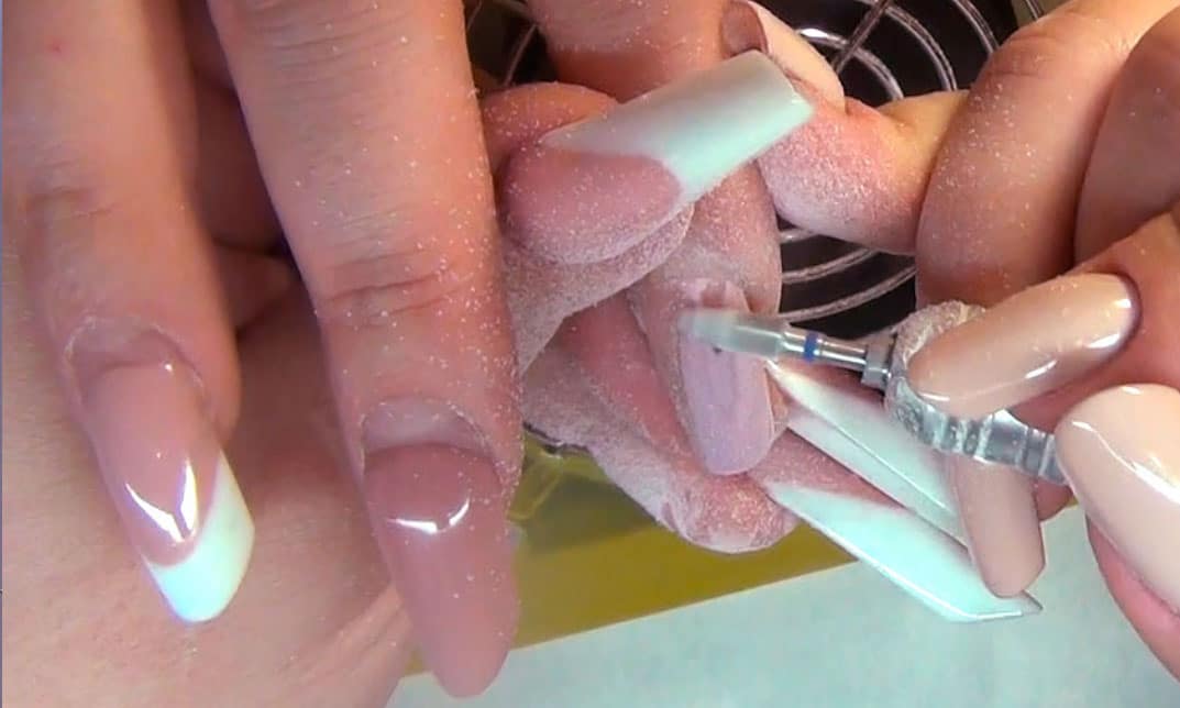 Наращивание ногтей акрилом – наращивание на типсах, верхних и нижних формах (пошаговая видео инструкция)