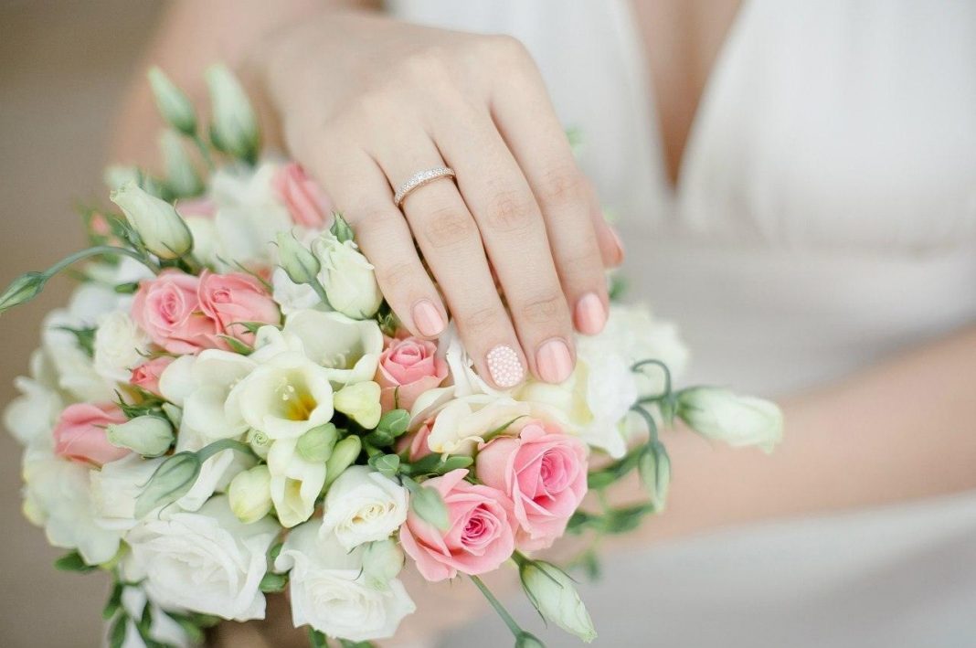 Свадебный маникюр 2019: более 100 фото идей красивого дизайна ногтей для невесты