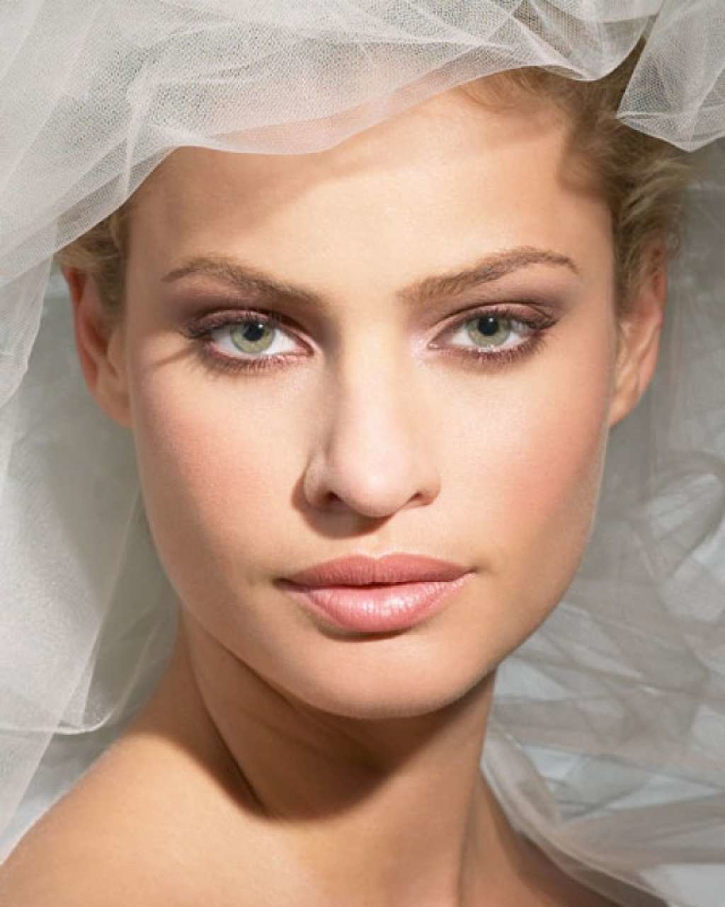 Как самой сделать макияж на свадьбу – секреты и хитрости