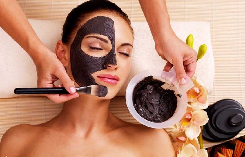 Чёрная глина: свойства и применение для лица, приготовление масок в домашних условиях