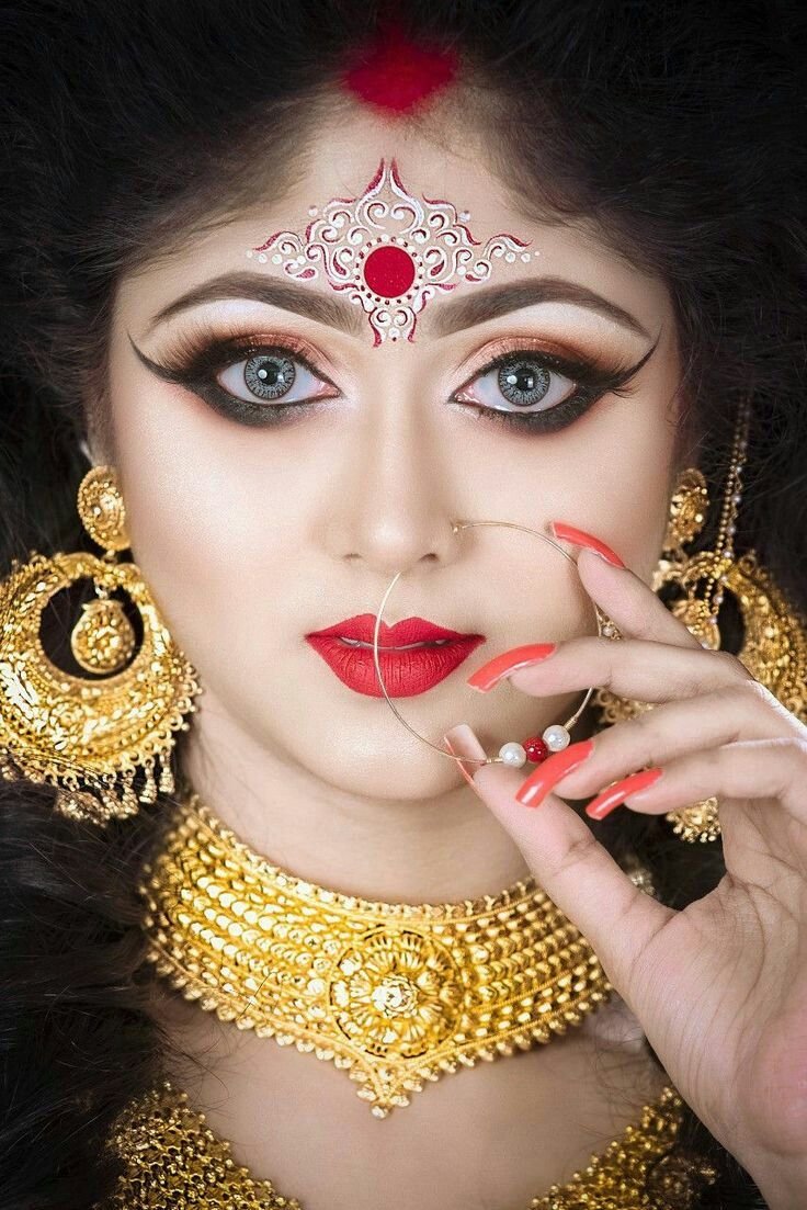 Индийский макияж: фото, вариант для свадьбы, пошаговый алгоритм