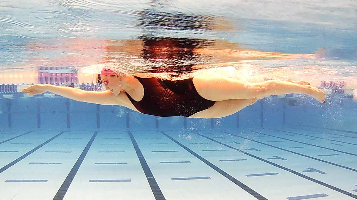 Как плавать, чтобы худеть: пример жиросжигающей тренировки и топ-5 упражнений для бассейна | simpleslim