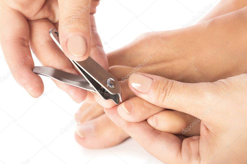 Как правильно стричь ногти: 13 шагов (с иллюстрациями)
