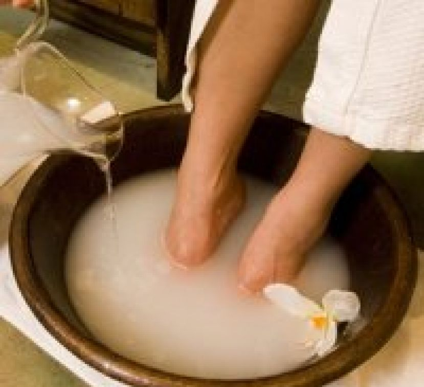 Ванночки для ног - 7 лучших рецептов - лечение ног