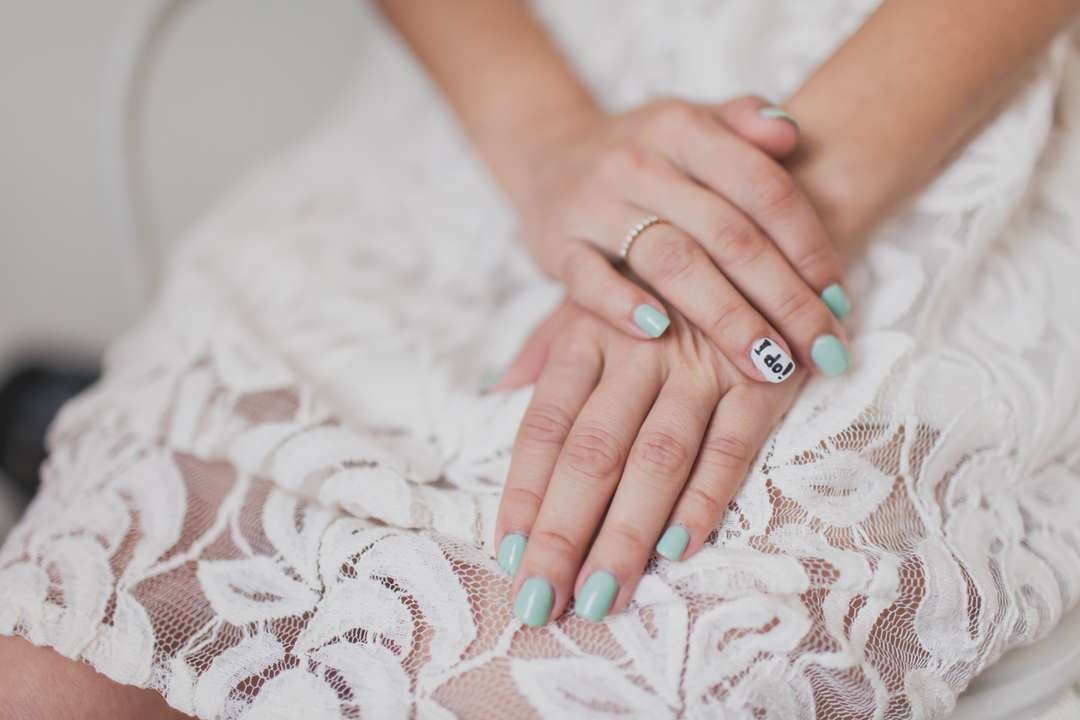 Идеи свадебного маникюра 2021 — лучшие дизайны для модной невесты (200+ фото)