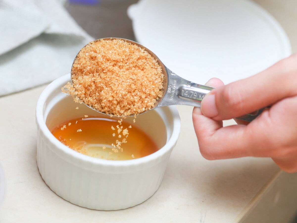 Маска из чая с сахаром для выпрямления волос