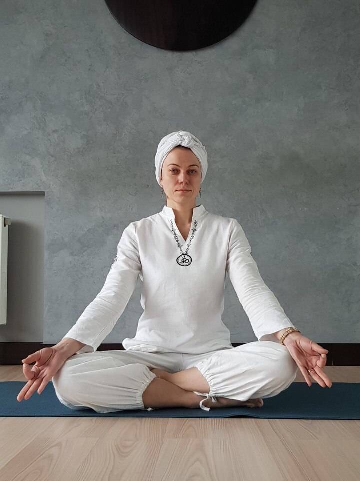 Майя файнс и кундалини йога для тренировки тела и ума