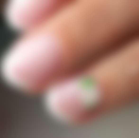 Цветной френч на короткие ногти: фото дизайн 2021, тренды