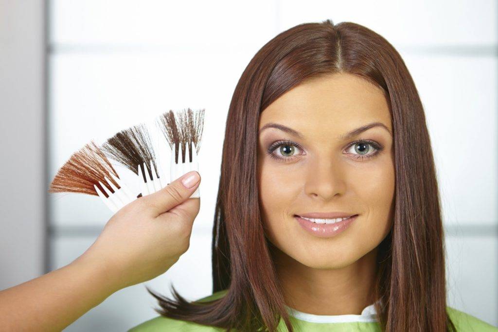Окрашивание седых волос: 17 идей для женщин за 50 - voloslekar.ru