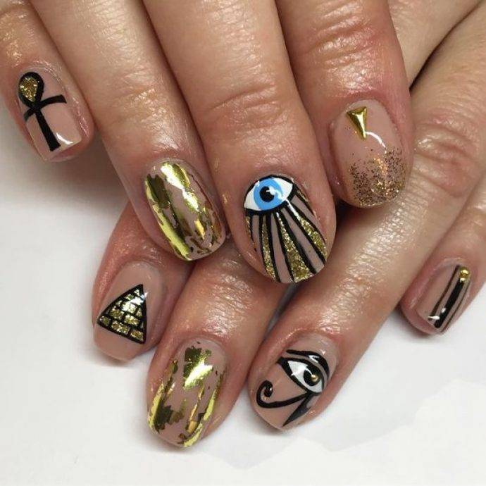 Как нарисовать иероглифы на ногтях