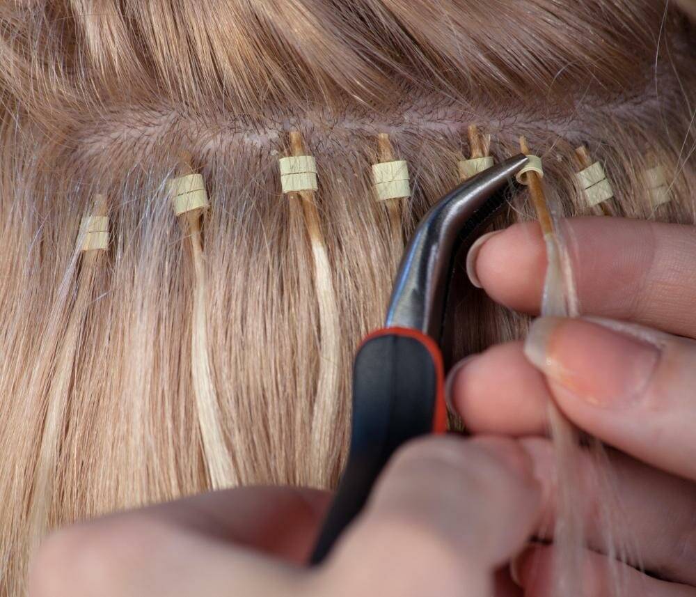 Наращивание волос плюсы. Капсулы для наращивания волос. Частичная система замещение волос магазин волос. Fön vector.