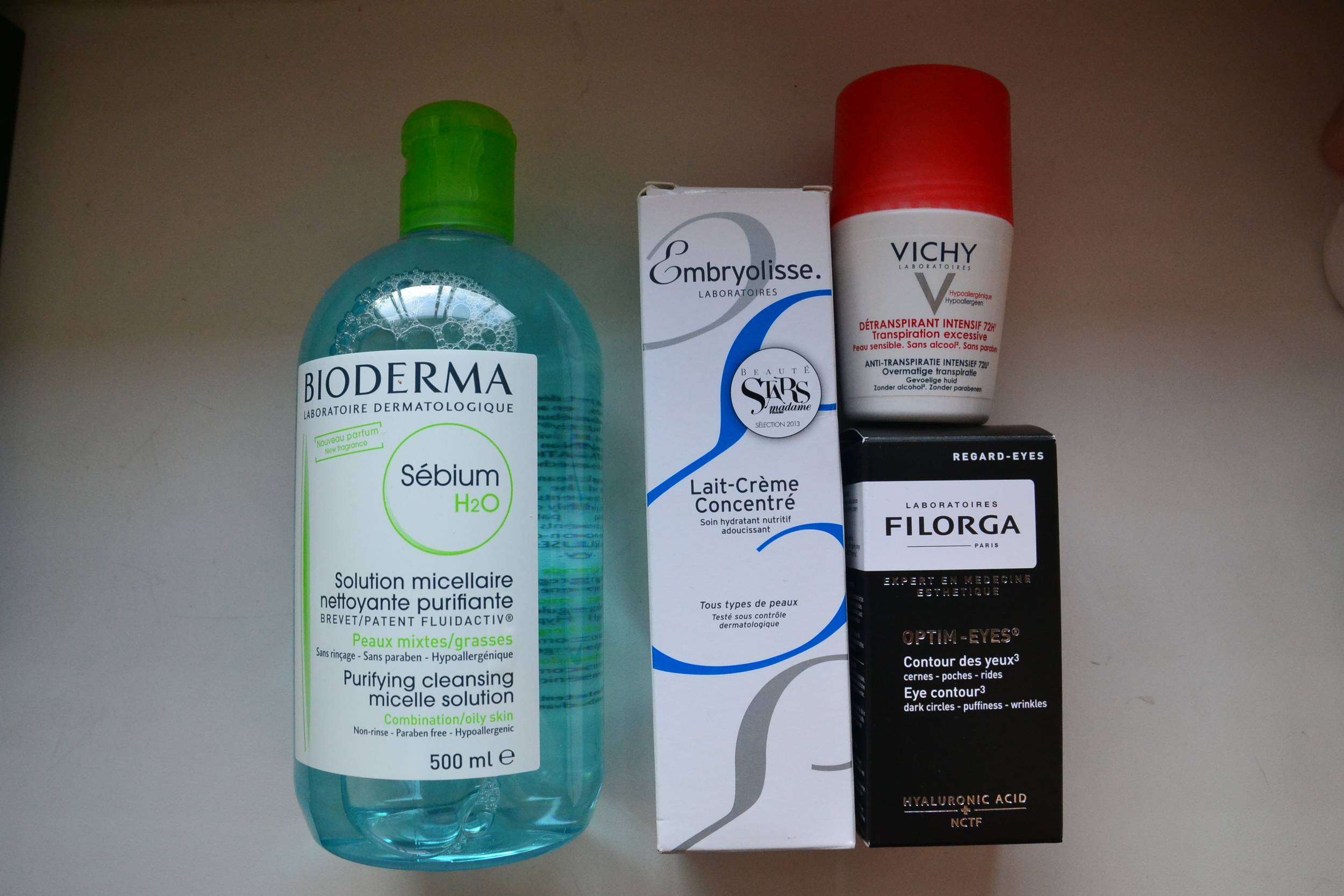 Лечебная косметика для кожи лица из аптеки: обзор рекомендованных брендов