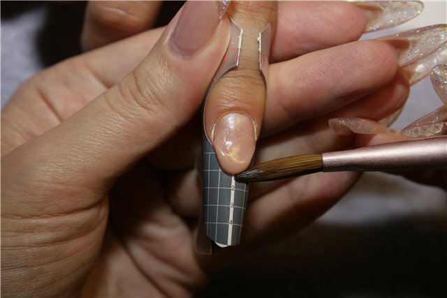 Наращивание ногтей гель-лаком: способы, техника, плюсы и минусы