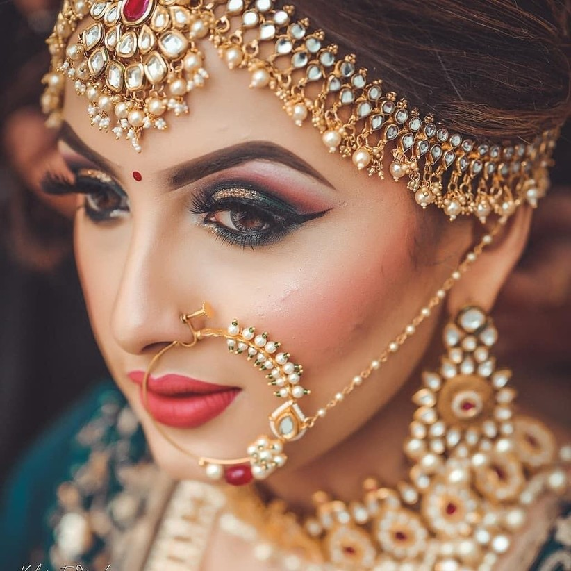 Индийский макияж: воплощение женственности и привлекательности